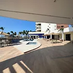 Iate Plaza - Flat 1213 Particular